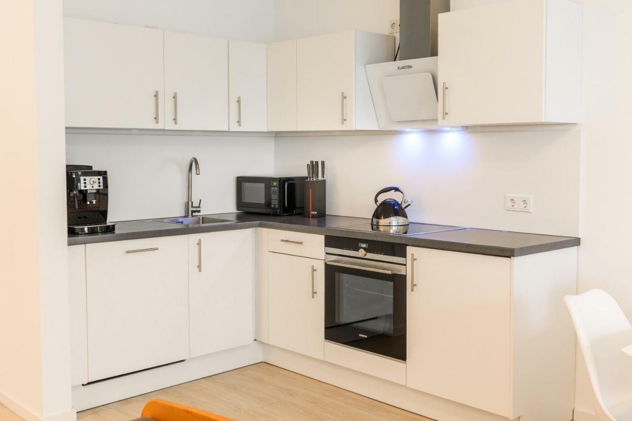 Studio Apartment - Terrace, Private Parking Place Würzburg Eksteriør bilde