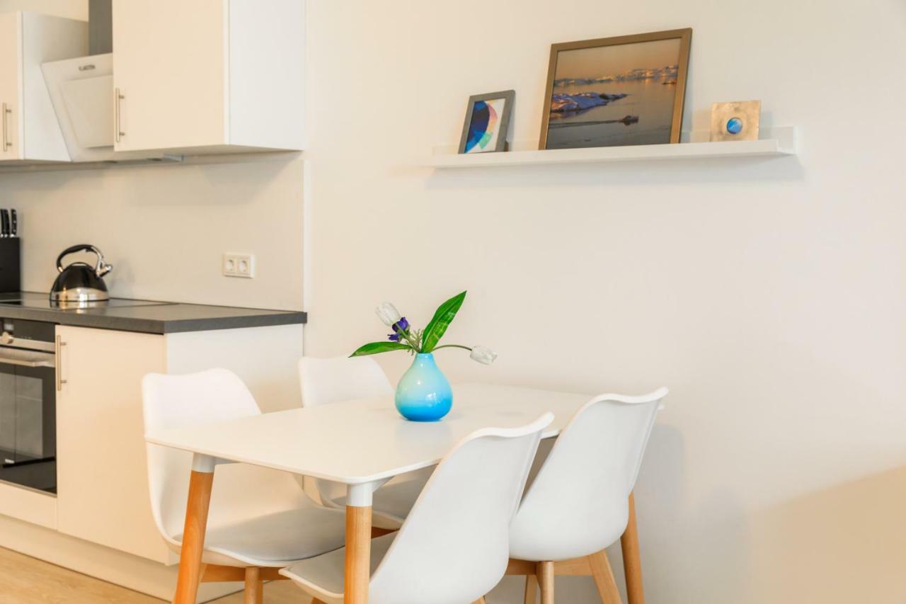 Studio Apartment - Terrace, Private Parking Place Würzburg Eksteriør bilde