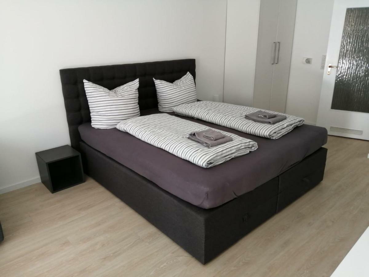 Studio Apartment - Terrace, Private Parking Place Würzburg Eksteriør bilde